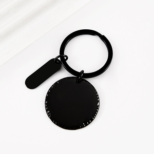 Conjunto de Chaveiros Redondos de Aço Inoxidável Ywyougang em 4 Cores, Chaveiro de Moda com Etiqueta Longa e Borda em Renda para Presente - Product Image 5