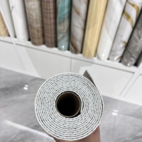 Papier peint moderne imperméable en vinyle et marbre Film décoratif en PVC autocollant mural résistant à l'huile pour la cuisine, les hôtels et les centres commerciaux
