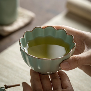 Tianqing Ru Kiln Small <b>Teacup</b> Chrysanthemum Petal Shape Handmade Porcelain Master Cup For Pu'er Tea Tasting - Product Image 1