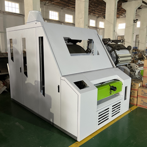 Machine à carder automatisée A186G avec chargeur de goulotte et auto-leveur pour ruban de coton uniforme - Product Image 2