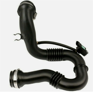 Manguera de Admisión del Enfriador de Aire de Carga 8201068612 para <span class=keywords><strong>Renault</strong></span> <span class=keywords><strong>Trafic</strong></span> II 2.0 DCI Yomi Wholesale Yomi Supply - Product Image 2