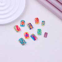 Ongles press-on de haute qualité en gros, faux ongles néon multicolores, imprimés floraux et abstraits peints à la main, faux ongles courts carrés