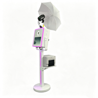 Machine de photomaton personnalisée avec écran tactile de 15,6 pouces, appareil photo reflex numérique, coque en métal, populaire et tendance, pour mariages et fêtes