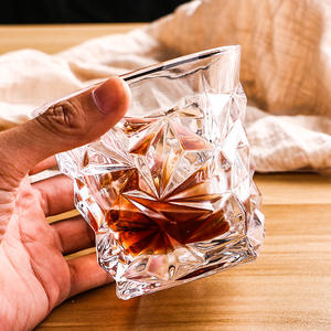 Vasos de Whisky Transparentes/Vaso de Whisky <span class=keywords><strong>Venero</strong></span> con Diseño Trenzado - Product Image 4