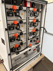 太陽光発電システム 125kW 261kWh 832V バッテリーストレージ付き 産業・商業用太陽光発電プロジェクト向け - Product Image 4