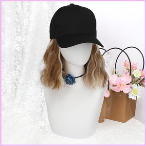 Gorra <span class=keywords><strong>de</strong></span> Béisbol con Peluca Integrada para Mujer, Estilo Bobo, Cabello Corto y Rizado, para Todas las Temporadas, Nueva Llegada, en Stock, Venta al Por Mayor - Product Image 2