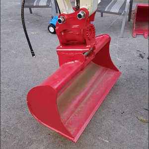 Hot Design europeo <span class=keywords><strong>Takeuchi</strong></span> Powertilt attacco rapido M01 M03 M08 M10 M12 per 2.5-5 Ton escavatori rotativi di 180 grado di inclinazione 2800nm - Product Image 6