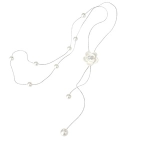 Camellia Pearl Pull-Out Necklace For Women Imitation Pearl Flower U-Shape Sweater Chain Accessory - Product Image 5