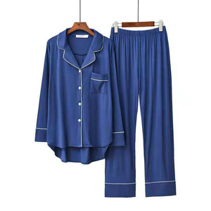 Set <span class=keywords><strong>Pigiama</strong></span> da <span class=keywords><strong>Uomo</strong></span> 100% Seta, Maniche Corte, 2 Pezzi, Lussuoso Abbigliamento da Notte in Seta <span class=keywords><strong>con</strong></span> <span class=keywords><strong>Bottoni</strong></span> - Product Image 1
