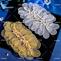 Patches de fleurs 3D en fil métallique Nouvelle feuille de verre carré Accessoires de mariage pour femmes Applique en cristal et strass pour robe