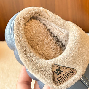 2025 nouveau automne hiver enfants coton pantoufles garçons et filles doublé polaire chaud pantoufles avec motif imprimé Animal - Product Image 4