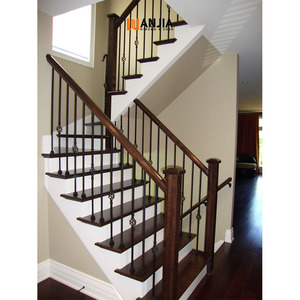 Barandillas de Hierro Forjado de Diseño de Lujo Personalizadas, Barandillas de Hierro con Recubrimiento <span class=keywords><strong>en</strong></span> Polvo para Balcones Exteriores, Escaleras, Balaustradas de Hierro Forjado - Product Image 1