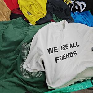 Usado Summers Moda Roupas 2025 Atacado para Homens Comprar Segunda Mão Roupas Masculinas Coreano T-shirts Thrift Roupas - Product Image 2