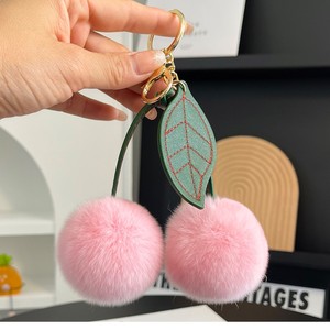 Porte-clés Pompon en Peluche <span class=keywords><strong>Cerises</strong></span> Coréennes Faites à la Main, Ornement Suspendu Créatif, Vente en Gros - Product Image 1