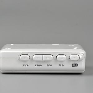 Grabadora Portátil Nueva con Radio, Totalmente Blanca, Reproductor de Casetes Estéreo Personal - Product Image 5