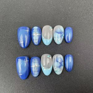 <span class=keywords><strong>Uñas</strong></span> Artificiales de Alta Calidad, <span class=keywords><strong>Cortas</strong></span>, Almendradas, con Degradado <span class=keywords><strong>Azul</strong></span>, Reutilizables, <span class=keywords><strong>Uñas</strong></span> Postizas al por Mayor - Product Image 4