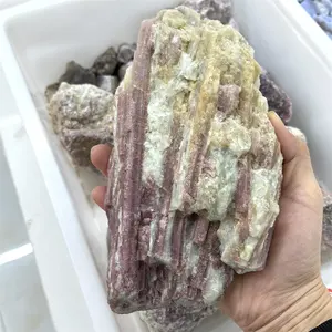 천연 크리스탈 석영 희귀 재료 거친 원료 핑크 토르말린 표본 수집