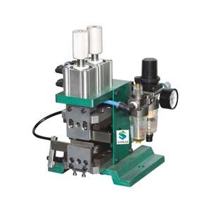 Machine à peler et à tordre les fils électriques multi-cœurs verticaux semi-automatique pneumatique - Product Image 4