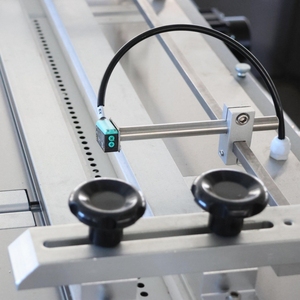 Machine d'emballage horizontale intelligente à disque incliné avancé pour bonbons <span class=keywords><strong>orange</strong></span>, avec scellage en flux continu - Product Image 2