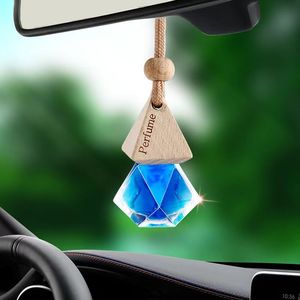 Diffuseur de parfum pour <span class=keywords><strong>voiture</strong></span> en verre avec bouchon en bois de 8 ml, pendentif pour rétroviseur, flacon rechargeable pour huiles essentielles, logo personnalisé, <span class=keywords><strong>gadget</strong></span> pour <span class=keywords><strong>voiture</strong></span> - Product Image 3