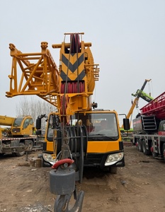 Grue sur camion d'occasion XCM 70t QY70K-II QY70K-I/Tout-terrain avec moteur Weichai, hauteur de levage 75m - Product Image 4