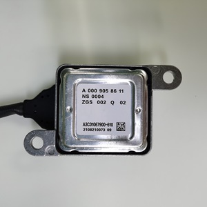 เซ็นเซอร์ไนโตรเจนออกซิเจน Mercedes-Benz รุ่น A0009058611 สำหรับยานยนต์ขนาดกลาง อะไหล่ทดแทน - Product Image 3