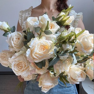 Bouquet de roses artificielles en soie, fleurs séchées, style peinture à l'huile, décoration de mariage, ornement pour salon et hôtel - Product Image 2