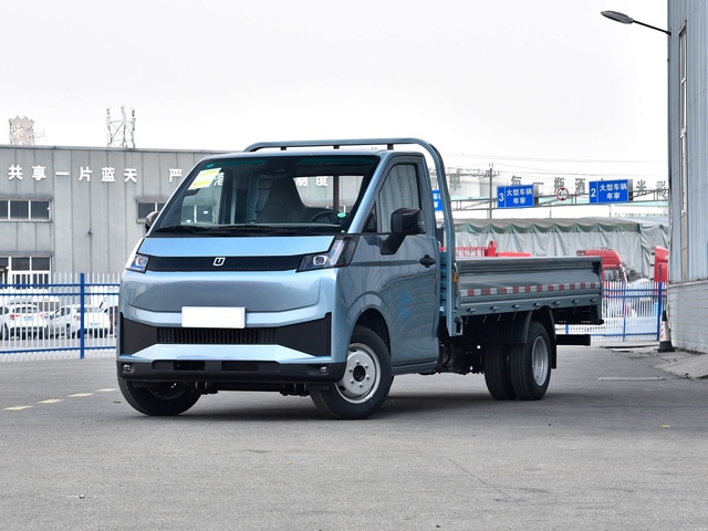 FARIZON Xingzhi F3E Pure Electric Large-capacity 2seat 3person Flatbed Truck