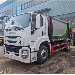 Camion à ordures compacteur Isuzu Giga 10t de capacité, véhicule compacteur de déchets 4x2 à moteur manuel pour la gestion des déchets urbains - Product Image 4