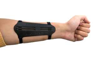 <span class=keywords><strong>2022</strong></span> nuevo Protector de tiro con arco protector de brazo de arco recurvo de plástico colorido para práctica de arco largo - Product Image 5