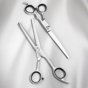 Kit de <span class=keywords><strong>ciseaux</strong></span> de toilettage pour animaux de compagnie en acier inoxydable <span class=keywords><strong>japonais</strong></span>, <span class=keywords><strong>ciseaux</strong></span> droits et courbés pour la coupe et le coiffage des poils de chien et de chien Teddy - Product Image 1