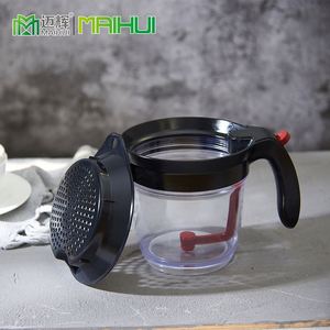 Customized Soup Oil Separator Oil Separator Soup Colander Strainer for Household Spoon with Oil Filtering Soup Separation Tool - Product Image 1