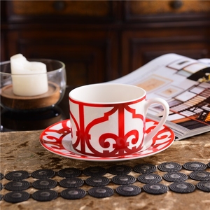 Meilleures ventes : Services à café et à thé en porcelaine fine, décorations d'intérieur de luxe, motif traditionnel de découpe de papier rouge - Product Image 4