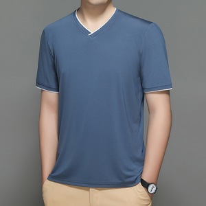 เสื้อยืดคอกว้าง แขนสั้น สีพื้น ผ้าโพลีเอสเตอร์ แห้งเร็ว ทรงลำลอง ความยาวปกติ ผ้าถัก สำหรับผู้ชาย - Product Image 4
