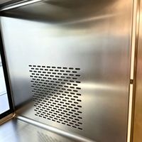 Cabine de douche à air en acier inoxydable avec capteur automatique et buses multiples, conforme GMP pour salle blanche pharmaceutique, taille personnalisée