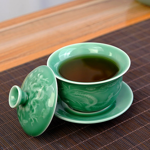 Service à thé Gaiwan en porcelaine Celadon Dragon et Phénix, avec couvercle, pour thé Kung Fu - Product Image 1