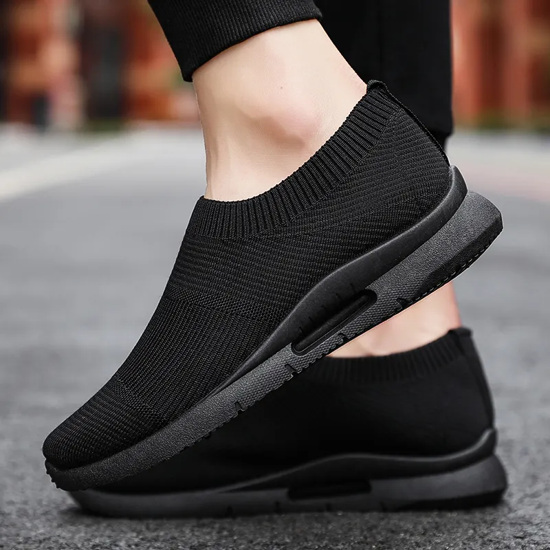 Low Moq Custom Running Shoes Jogging Breathable Men Sneakers Slip on Loafer Shoe Men's Casual Sports Shoes Size 46 2021
