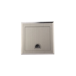 Caja Eléctrica de Piso Empotrada con Clasificación IP66, Tapa de Acero Inoxidable con Cierre Suave - Product Image 3