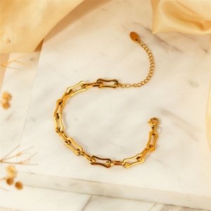Bracelets personnalisés anti-ternissement en acier inoxydable à maillons pour femmes - Product Image 2
