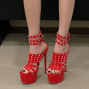 Sandales à talons hauts extrêmes et plateforme épaisse pour femmes, avec rivets métalliques, bout ouvert et lanières de cheville, idéales pour les soirées et la danse - Product Image 1