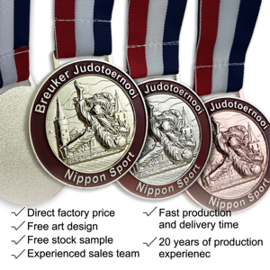 Medalla y trofeos de metal hueco personalizados chapados en oro antiguo diseñados por proveedores de China Medallas exclusivas de Mara Oahchon - Product Image 6