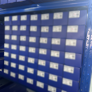 Lumière ambiante LED universelle à 64 couleurs, lampe LED à changement de couleur pour véhicules, éclairage intérieur de voiture avec changements de couleur dynamiques - Product Image 6