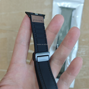 38/40/41/s10 42mm Bracelet en cuir sport respirant avec boucle pliante magnétique Bracelet de montre en silicone pour Iwatch Series 10 <span class=keywords><strong>9</strong></span> - Product Image 4