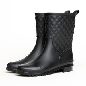 <span class=keywords><strong>Bottes</strong></span> <span class=keywords><strong>de</strong></span> <span class=keywords><strong>pluie</strong></span> en PVC tendance <span class=keywords><strong>pour</strong></span> femmes avec <span class=keywords><strong>chaussettes</strong></span> <span class=keywords><strong>chaudes</strong></span> amovibles, <span class=keywords><strong>bottes</strong></span> imperméables - Product Image 2