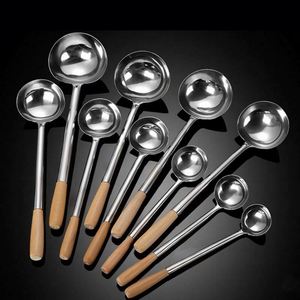 Ensemble d'ustensiles de cuisine et de service en acier inoxydable et métal pour cuisine, hôtel et restaurant, comprenant spatule, écumoire, louche, cuillère à soupe et écumoire à soupe - Product Image 5