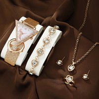 Montre à quartz pour femme IStapromo Gifts, cadran paon en cuir givré incrusté de diamants en forme de triangle inversé, bijou décontracté et tendance