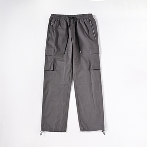 Pantalones Deportivos Cargo de Alta Calidad para Hombre, Estilo Holgado con Bolsillos Cargo, Personalizables, Estilo Urbano, Venta al por Mayor 2024 - Product Image 1