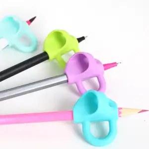 Nieuwe Creatieve Dier Vormige Eend Siliconen Pen Grip Voor Kid Kinderen Student Siliconen Rubber Vinger Grips
