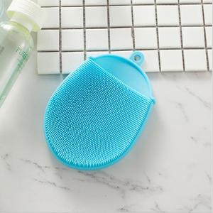 Brosse de Douche Corporelle en Silicone Doux de Haute Qualité pour Massage et Soin de la Peau - Product Image 4