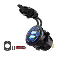 Chargeur de voiture WELTO 12-24V 5V 2.4A double USB à charge rapide avec écran d'affichage LED tricolore, protection de sécurité et surveillance de la tension 1